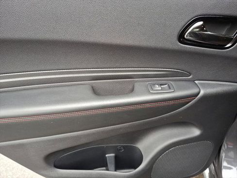 Certified 2023 Dodge Durango GT w/ Blacktop Package image 19