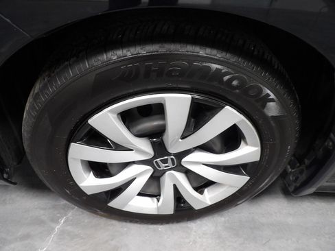 Used 2025 Honda Civic LX image 25