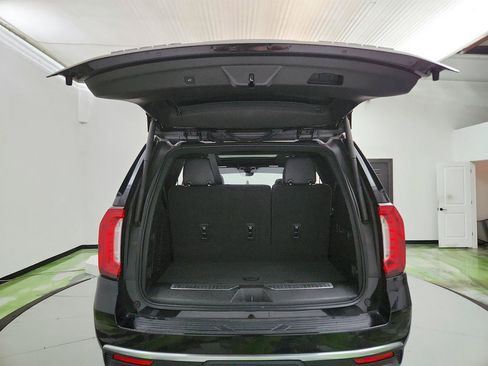 Used 2022 GMC Yukon Denali w/ Denali Premium Package AWD/4WD image 30