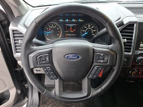 Used 2015 Ford F150 XLT w/ Equipment Group 302A Luxury image 23