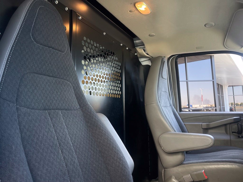 Used 2025 GMC Savana 2500 w/ Driver Convenience Package RWD image 13
