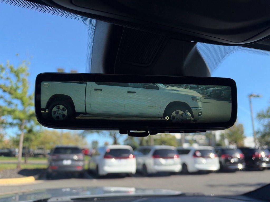 Certified 2024 Jeep Grand Cherokee L Limited w/ Luxury Tech Group II AWD/4WD image 31