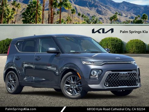 Used 2020 Kia Soul EX FWD image 1