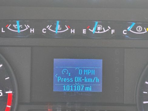 Used 2018 Ford F250 XL w/ Power Equipment Group image 9