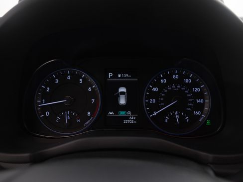 Certified 2023 Hyundai Kona SEL AWD/4WD image 19