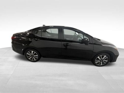 Used 2024 Nissan Versa SV FWD image 6