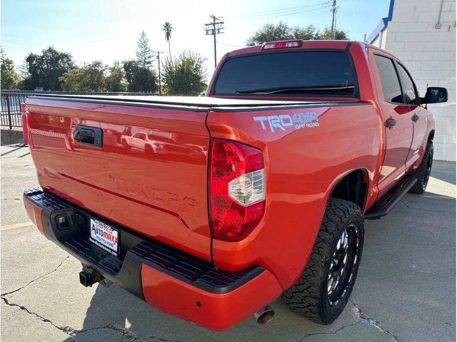 Used 2016 Toyota Tundra SR5 w/ TRD Off Road Package AWD/4WD image 8