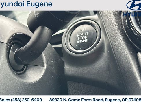 Used 2017 Toyota Yaris iA image 25