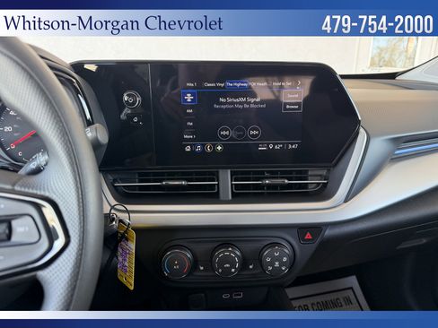 New 2026 Chevrolet Trax LS w/ LS Convenience Package image 20