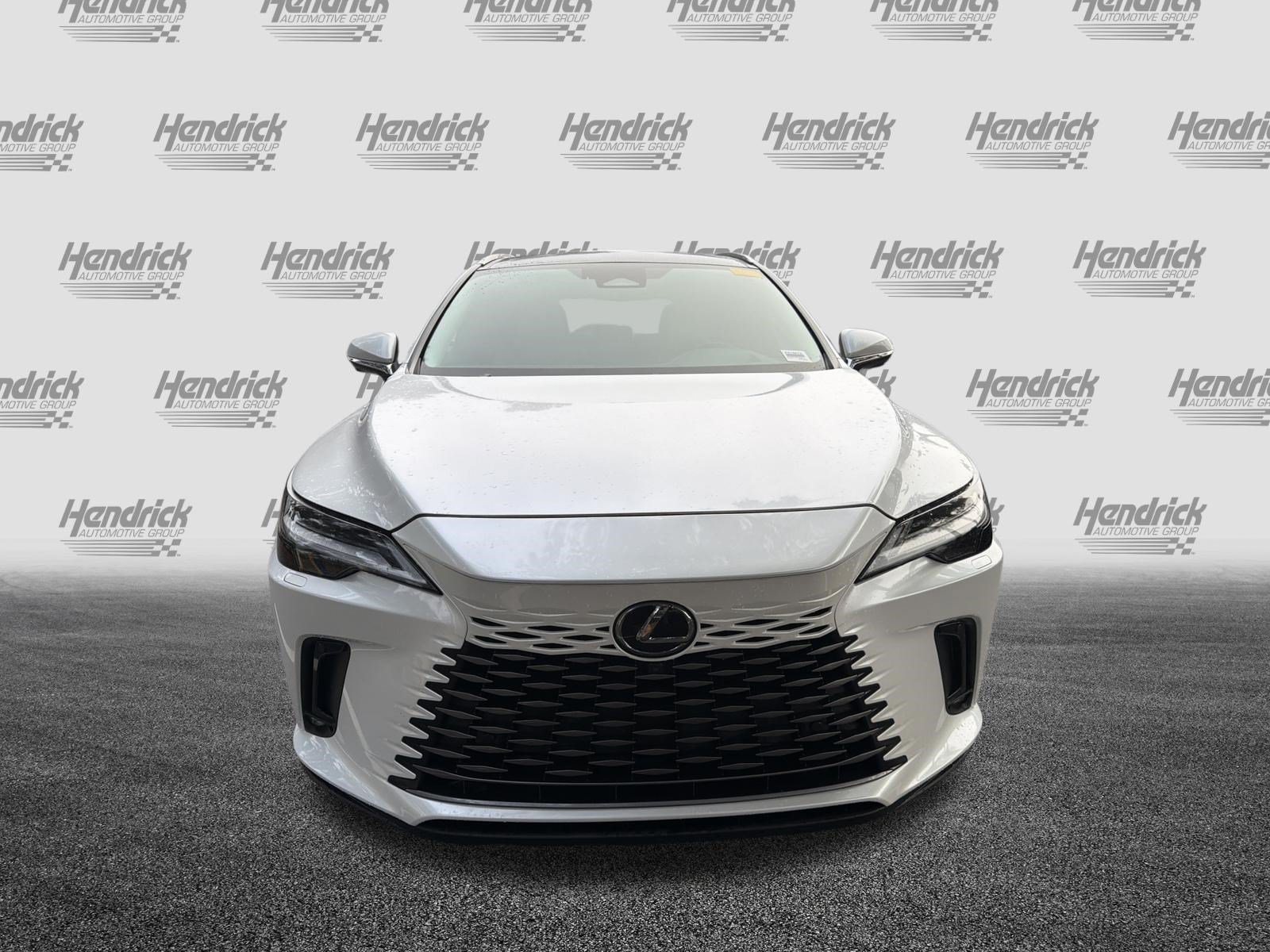 Used 2024 Lexus RX 350 FWD w/ Convenience Package image 3