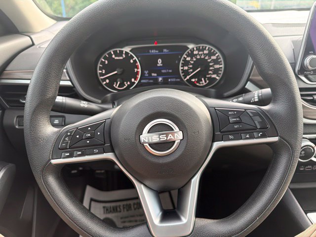 Used 2024 Nissan Altima 2.5 SV FWD image 18