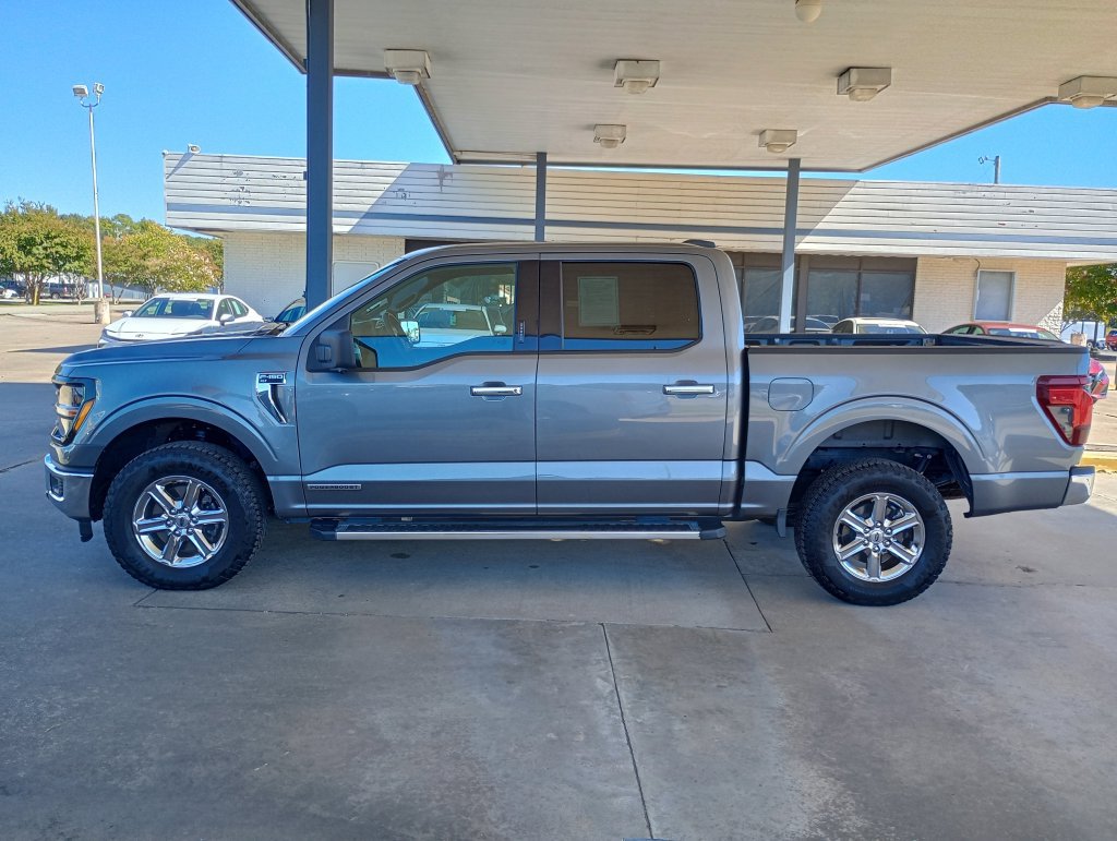 Used 2024 Ford F150 XLT w/ Mobile Office Package AWD/4WD image 3