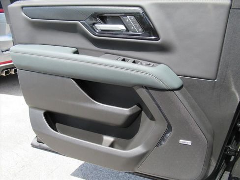 New 2026 GMC Yukon AT4 w/ AT4 Premium Package AWD/4WD image 20