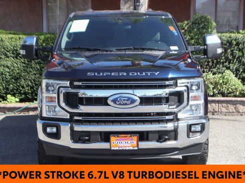 Used 2022 Ford F250 XLT w/ XLT Value Package RWD image 3