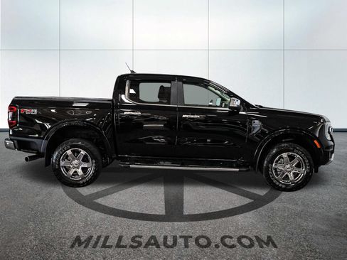 Certified 2024 Ford Ranger Lariat w/ FX4 Off-Road Package AWD/4WD image 9