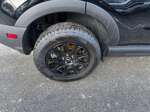 Used 2025 Ford Bronco Sport Badlands image 26