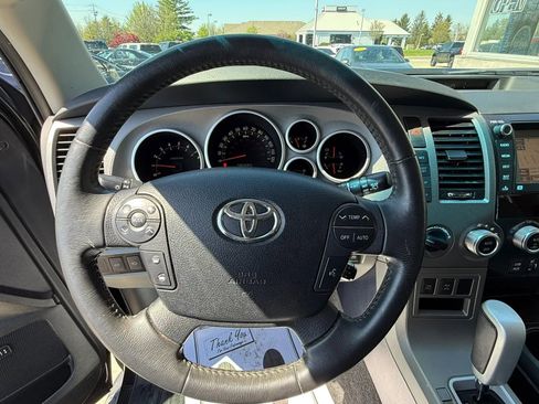 Used 2013 Toyota Sequoia Limited AWD/4WD image 15