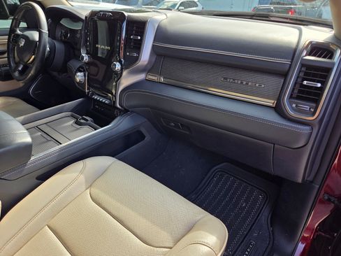 Used 2019 RAM 1500 Limited AWD/4WD image 4