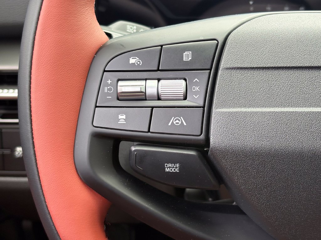 New 2026 Kia Sportage SX FWD image 28