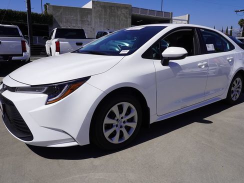 Certified 2026 Toyota Corolla LE FWD image 4