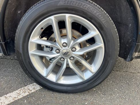 Used 2023 Dodge Durango GT image 9