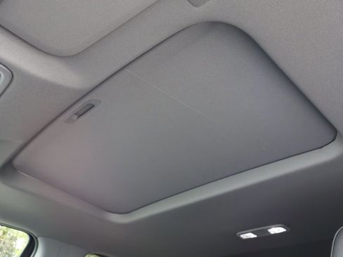 New 2026 GMC Sierra 1500 SLT w/ SLT Premium Plus Package image 19