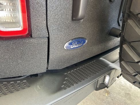 Used 2024 Ford Bronco Black Diamond image 23