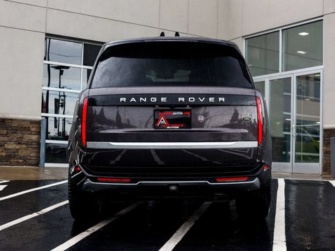 Used 2023 Land Rover Range Rover Autobiography AWD/4WD image 8