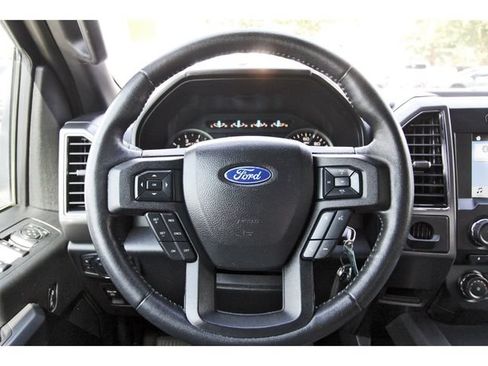 Used 2018 Ford F150 XLT w/ Equipment Group 302A Luxury RWD image 14
