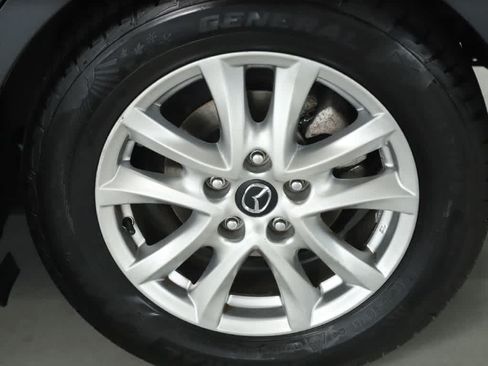 Used 2016 MAZDA MAZDA3 i Sport w/ Preferred Equipment Package FWD image 41
