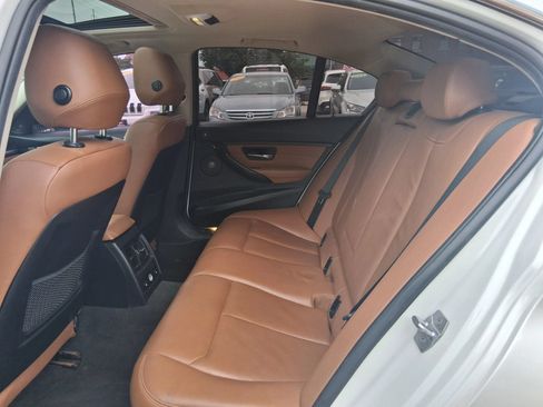 Used 2011 Porsche Panamera 4 AWD/4WD image 11