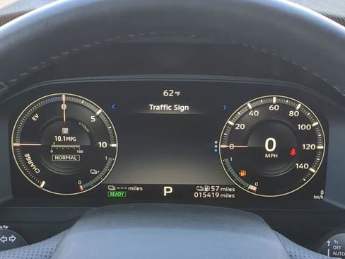 Used 2024 Mitsubishi Outlander SE AWD/4WD image 33