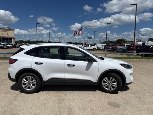 Used 2022 Ford Escape S AWD/4WD image 17