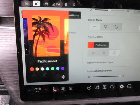 Used 2023 Rivian R1S Launch Edition image 71