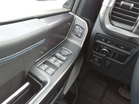 Used 2024 Ford F150 Platinum w/ FX4 Off-Road Package image 22