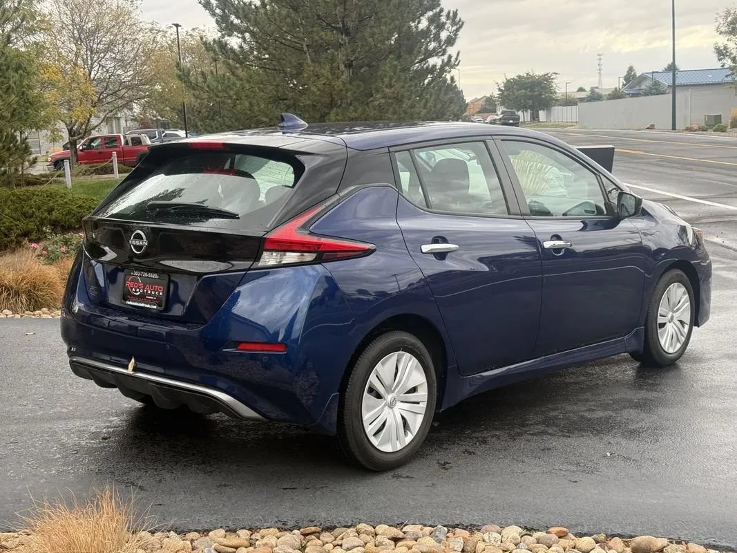 Used 2025 Nissan Leaf S FWD image 35