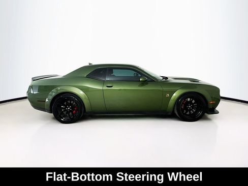 Used 2021 Dodge Challenger R/T Scat Pack RWD image 9