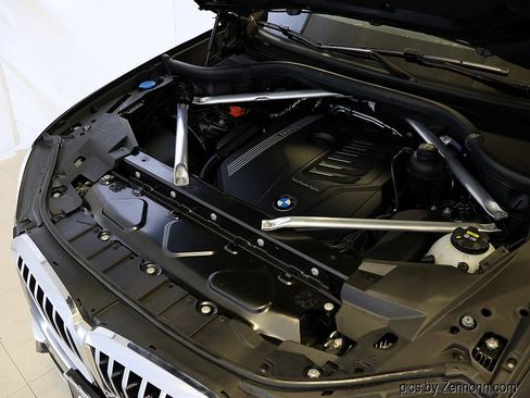 Used 2021 BMW X5 xDrive40i AWD/4WD image 40