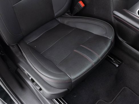 Used 2023 Chevrolet Suburban RST image 29