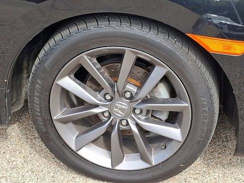 Used 2020 Honda Civic EX image 8