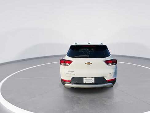 Used 2022 Chevrolet TrailBlazer LT w/ Driver Confidence Package image 7