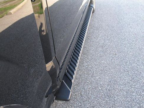 Used 2016 Ford F150 XLT w/ Equipment Group 302A Luxury image 13