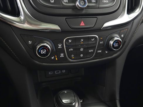 Used 2019 Chevrolet Equinox Premier AWD/4WD image 32