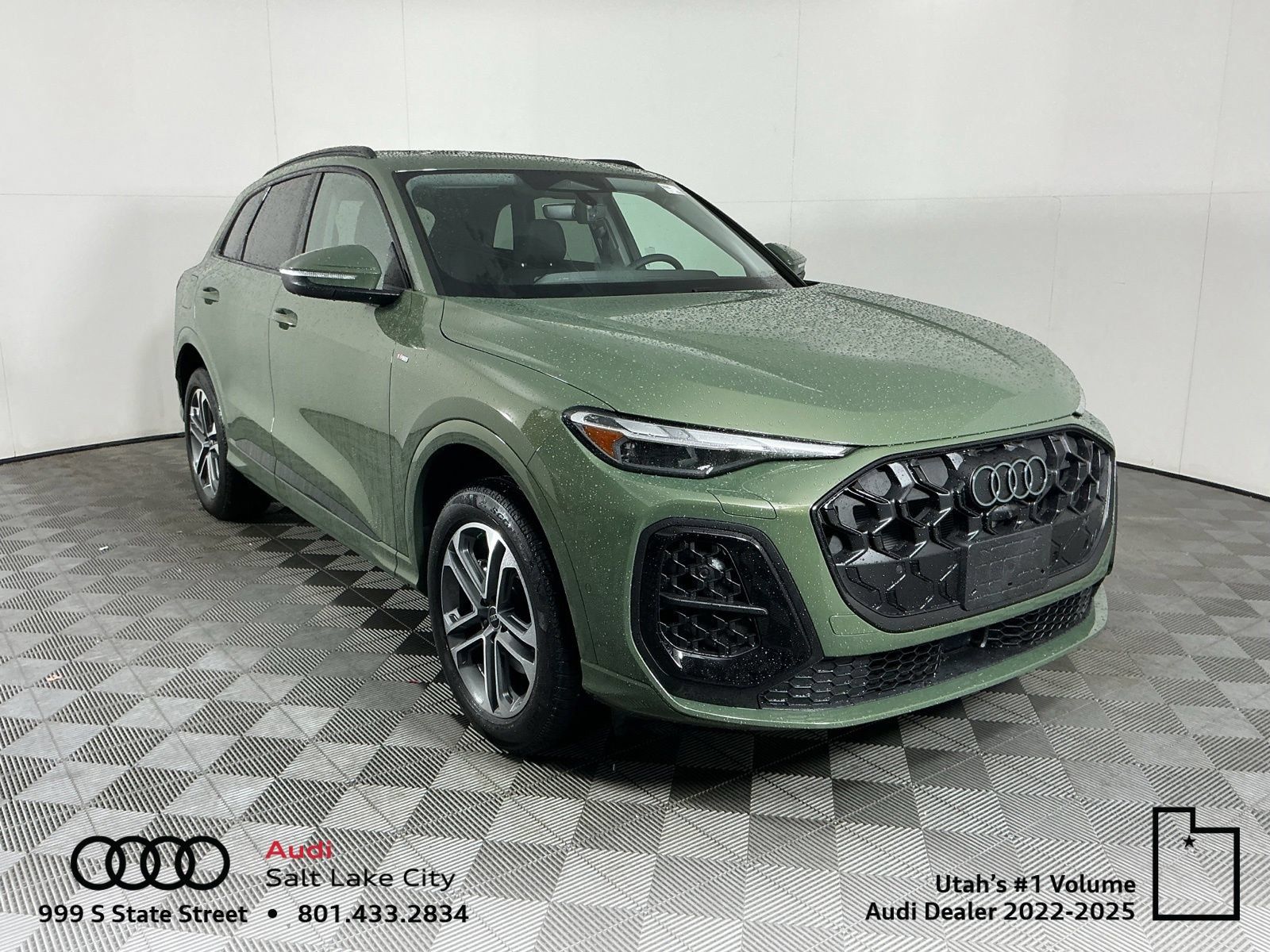 New 2026 Audi Q5 2.0T AWD/4WD image 1