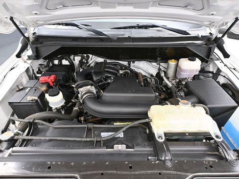 Used 2019 Nissan NV 2500 SV image 42