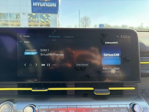 Certified 2024 Hyundai Kona Limited image 28