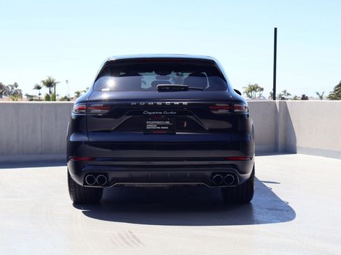 Certified 2019 Porsche Cayenne Turbo image 10