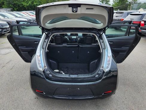 Used 2013 Nissan Leaf SL image 31