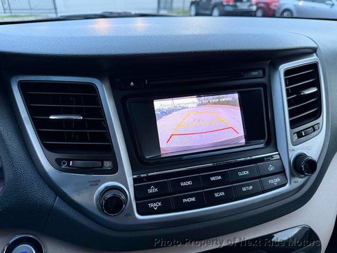Used 2017 Hyundai Tucson Sport w/ Cargo Package FWD image 18