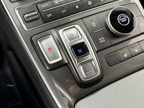 Used 2023 Hyundai Santa Fe SEL w/ Premium Package image 17